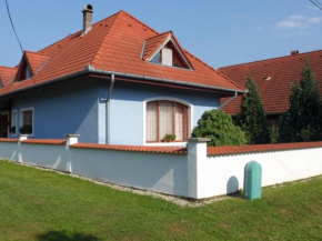  Apartment in Balatonbereny/Balaton 18043  Балатонберень